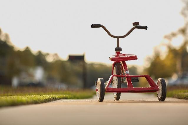 Le tricycle rouge